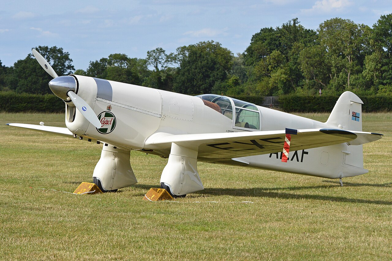 Percival Mew Gull G-AEXF a Old Warden