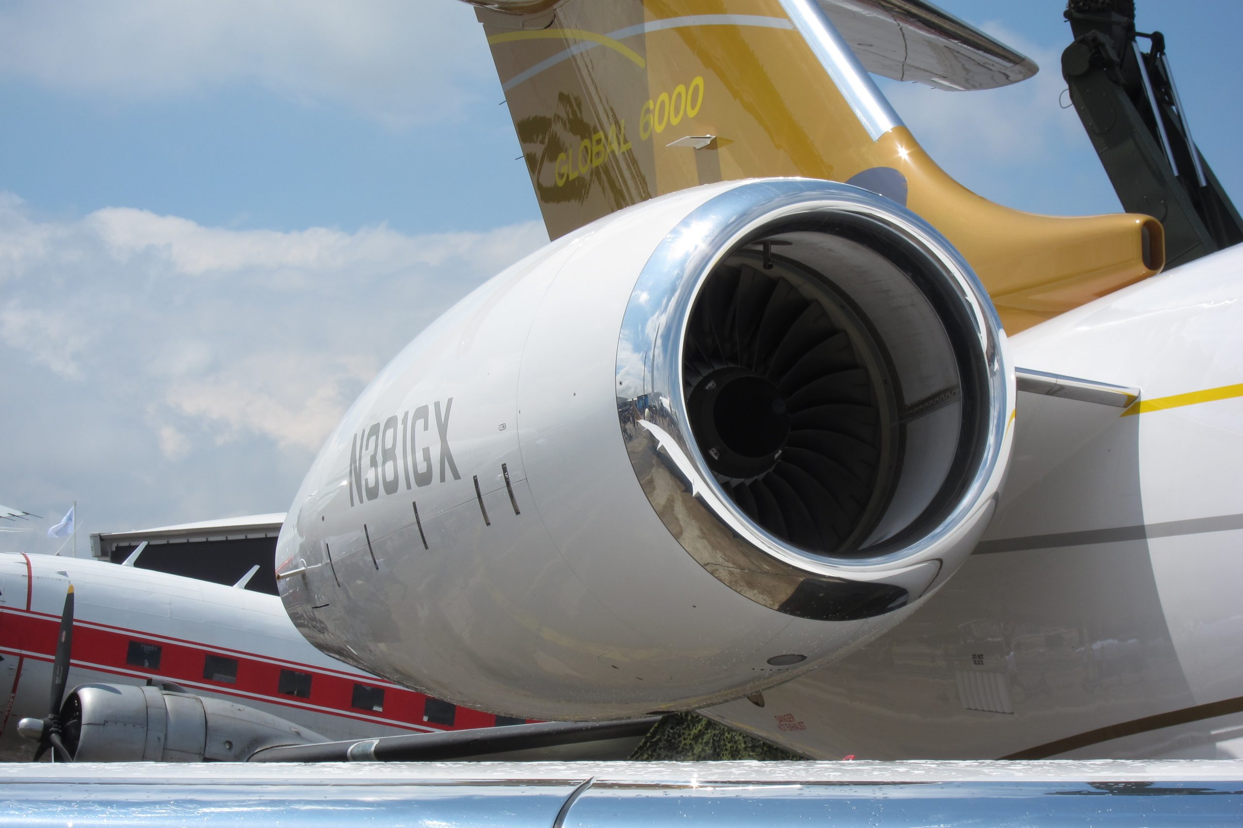Une nacelle Rolls-Royce BR710 sur un Bombardier Global 6000