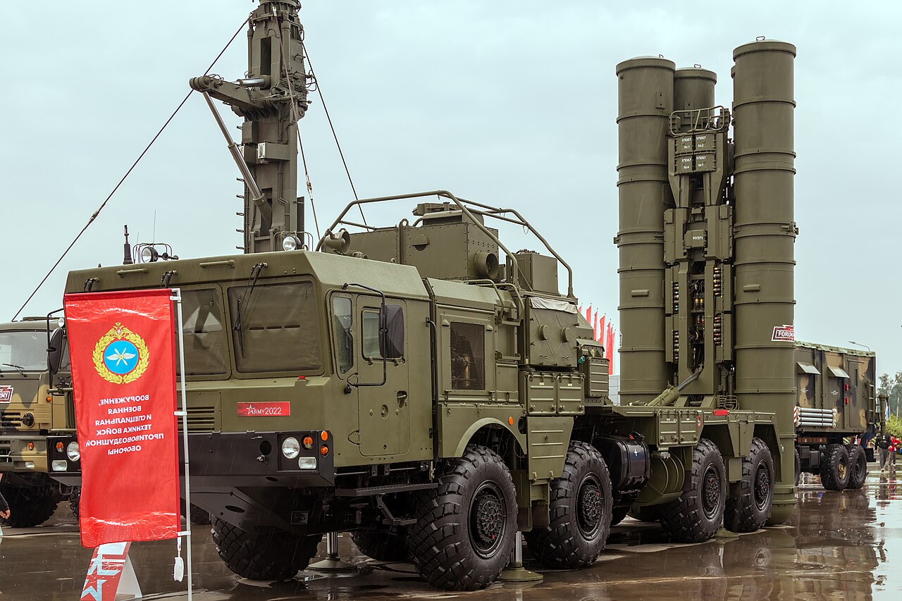 russian-s-400-triumf-51p6-launcher