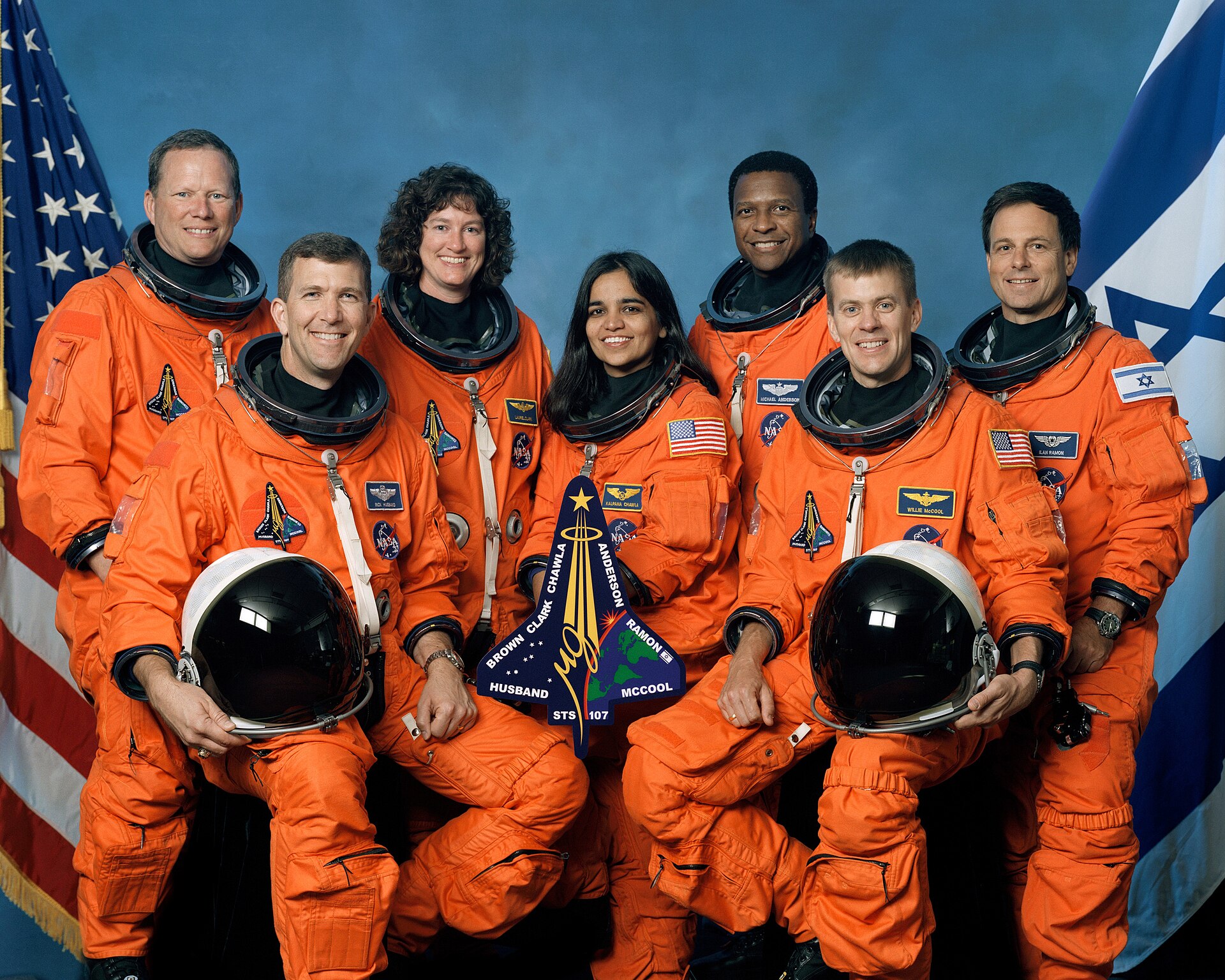 Die Besatzung der Raumfähre Columbia (STS-107); unter ihnen ist Ilan Ramon, Israels erster Astronaut.
