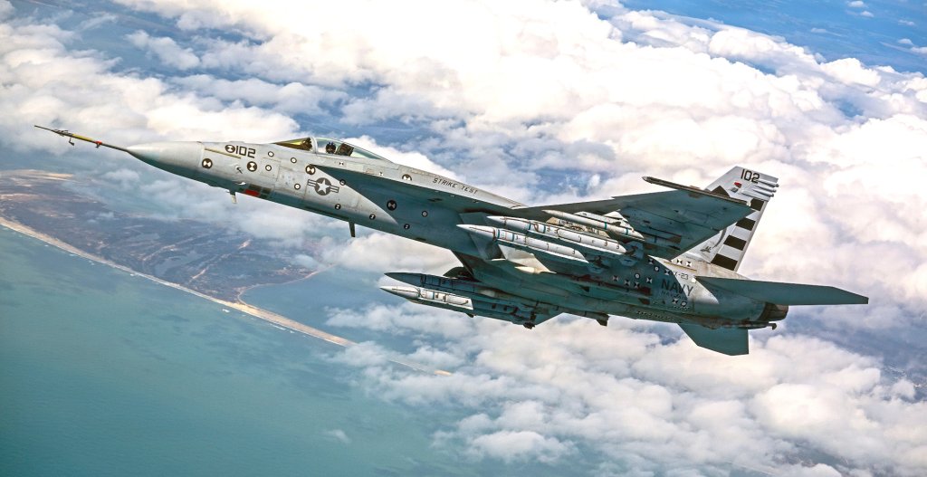 US Navy F/A-18 Super Hornet test aircraft carrying AIM-424 Malice missiles