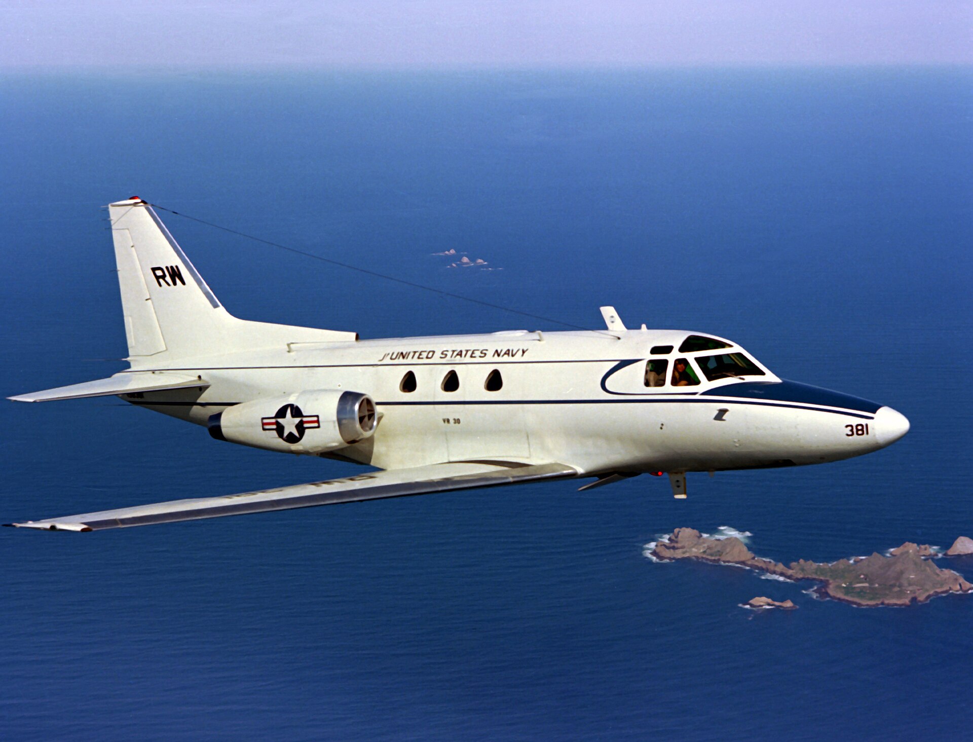 Eine North American T-39 Sabreliner, der Flugzeugtyp, der 1964 über Ostdeutschland abgeschossen wurde.