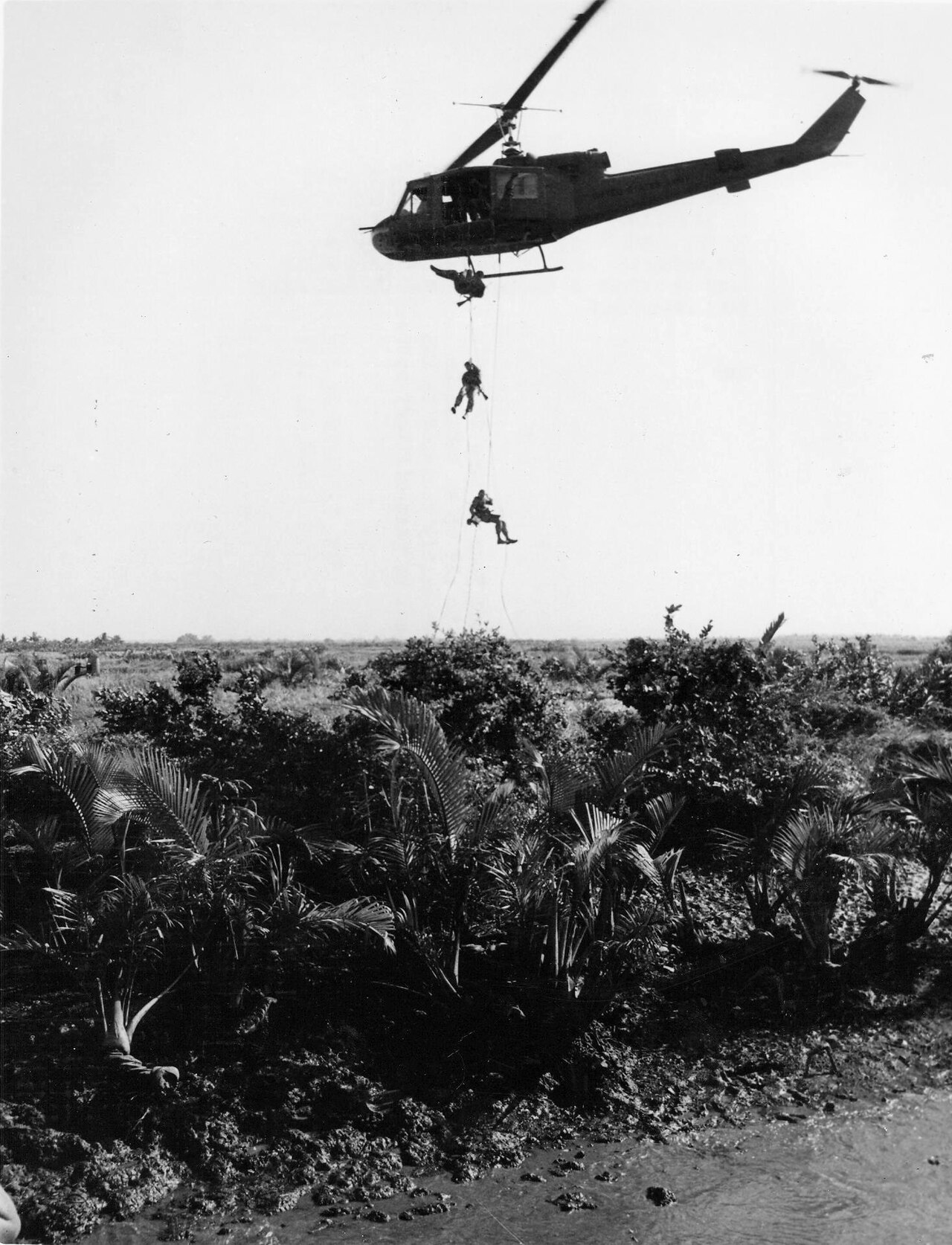 UH-1 Huey in Vietnam US troops abseiling from a UH-1 Huey in Vietnam, 1967