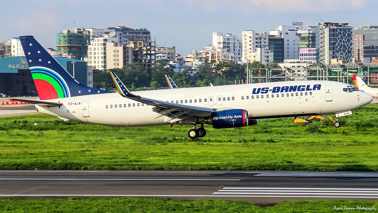 Boeing 737 de US-Bangla Airlines Boeing 737 de US-Bangla Airlines en Dhaka