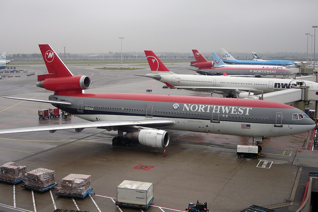 McDonnell Douglas DC-10