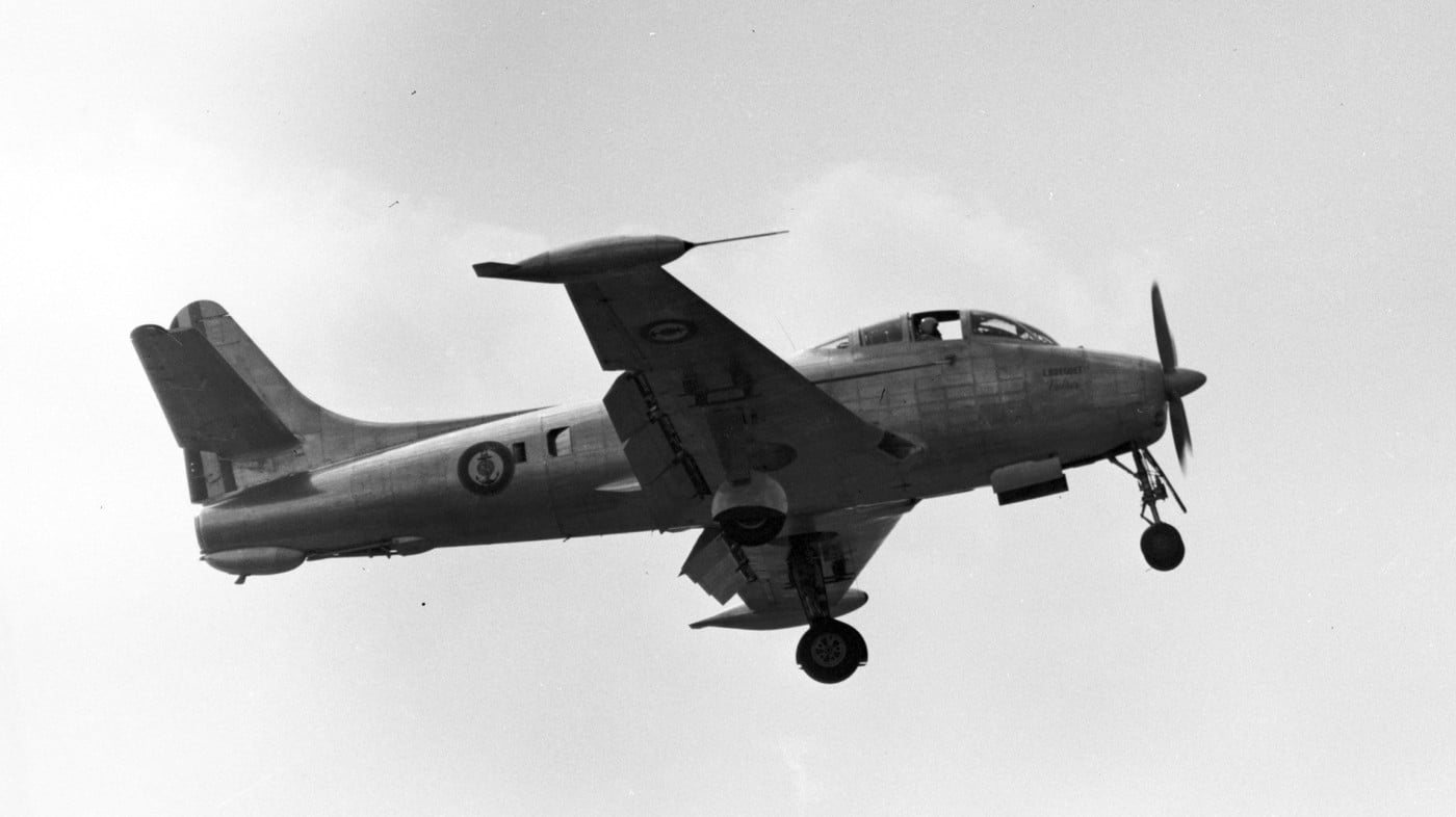 FEATURED-breguet-960-vultur-in-flight