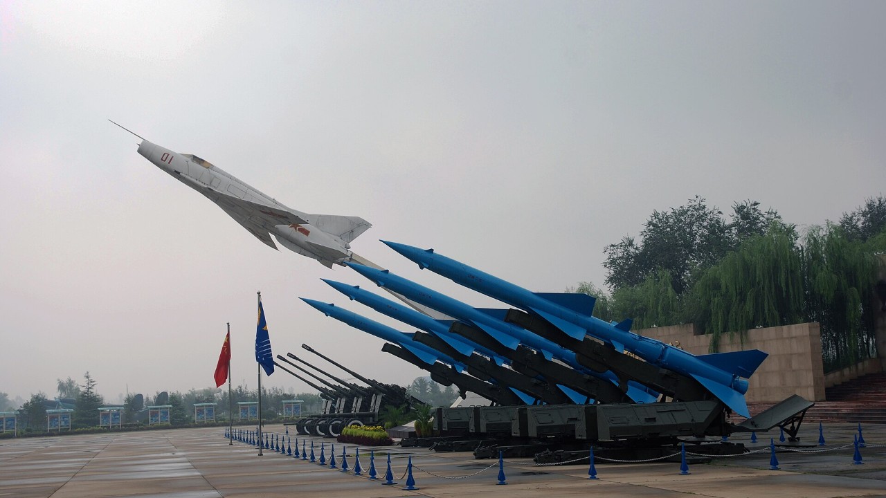 FEATURED-nanchang-j-12-china-aviation-museum