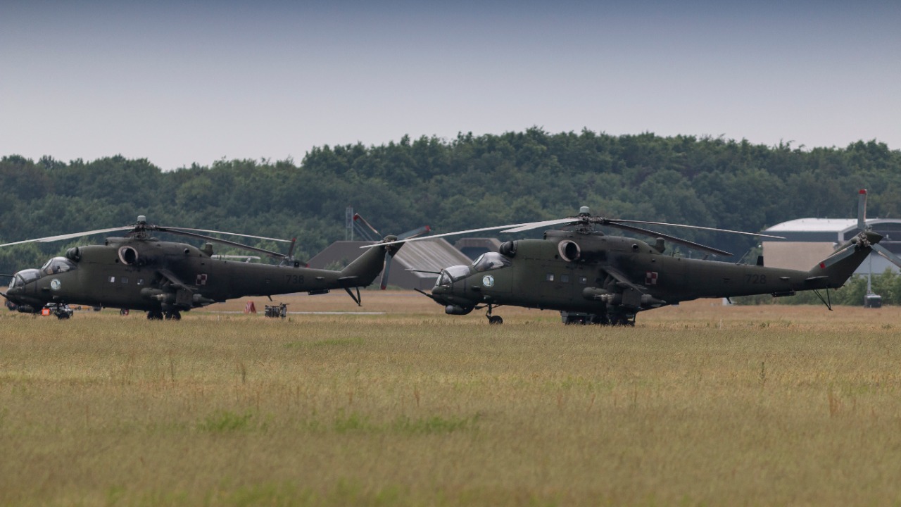 FEATURED-polish-air-force-mi-24-hind-helicopter