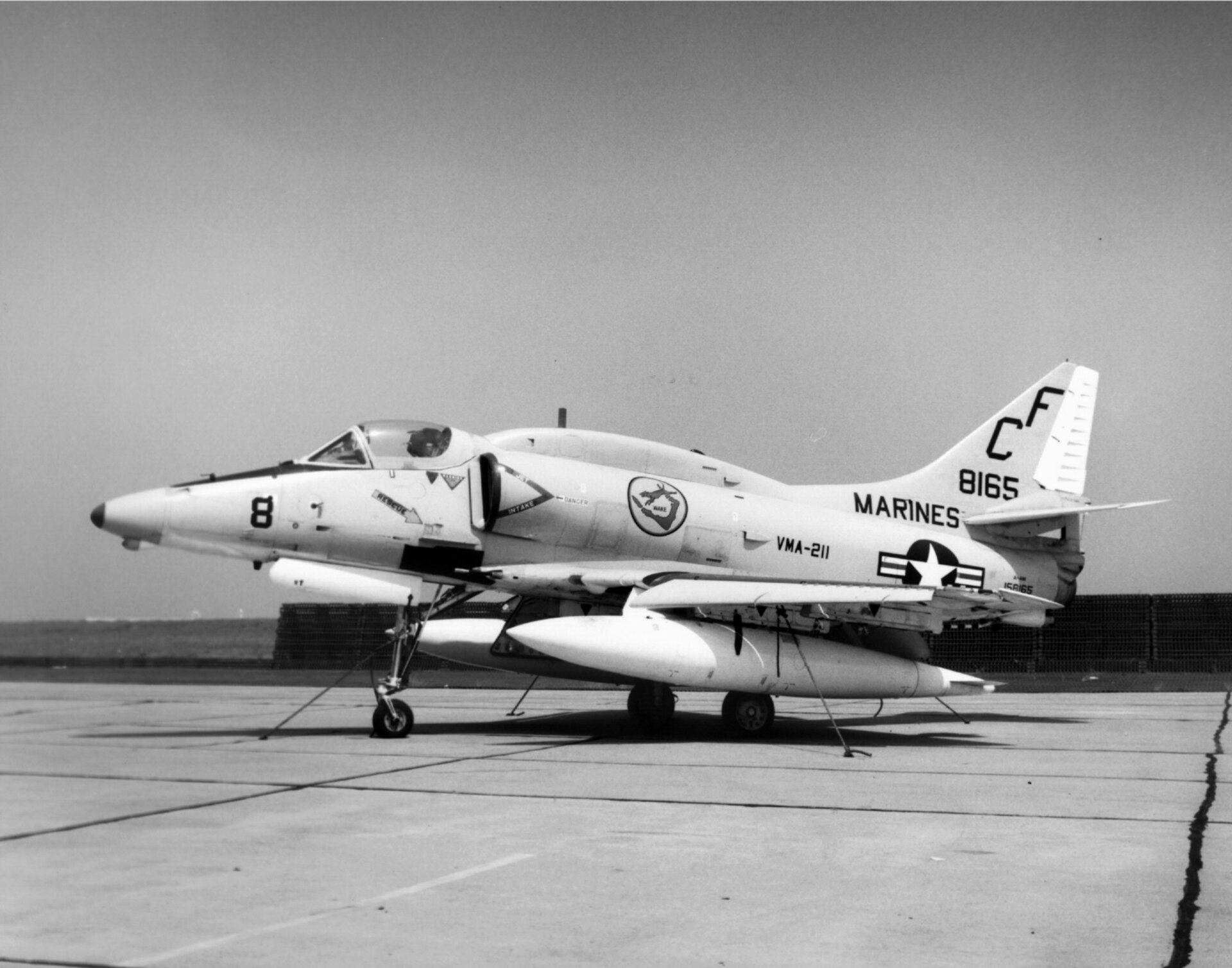A Douglas A-4M Skyhawk of VMA-211 at MCAS El Toro