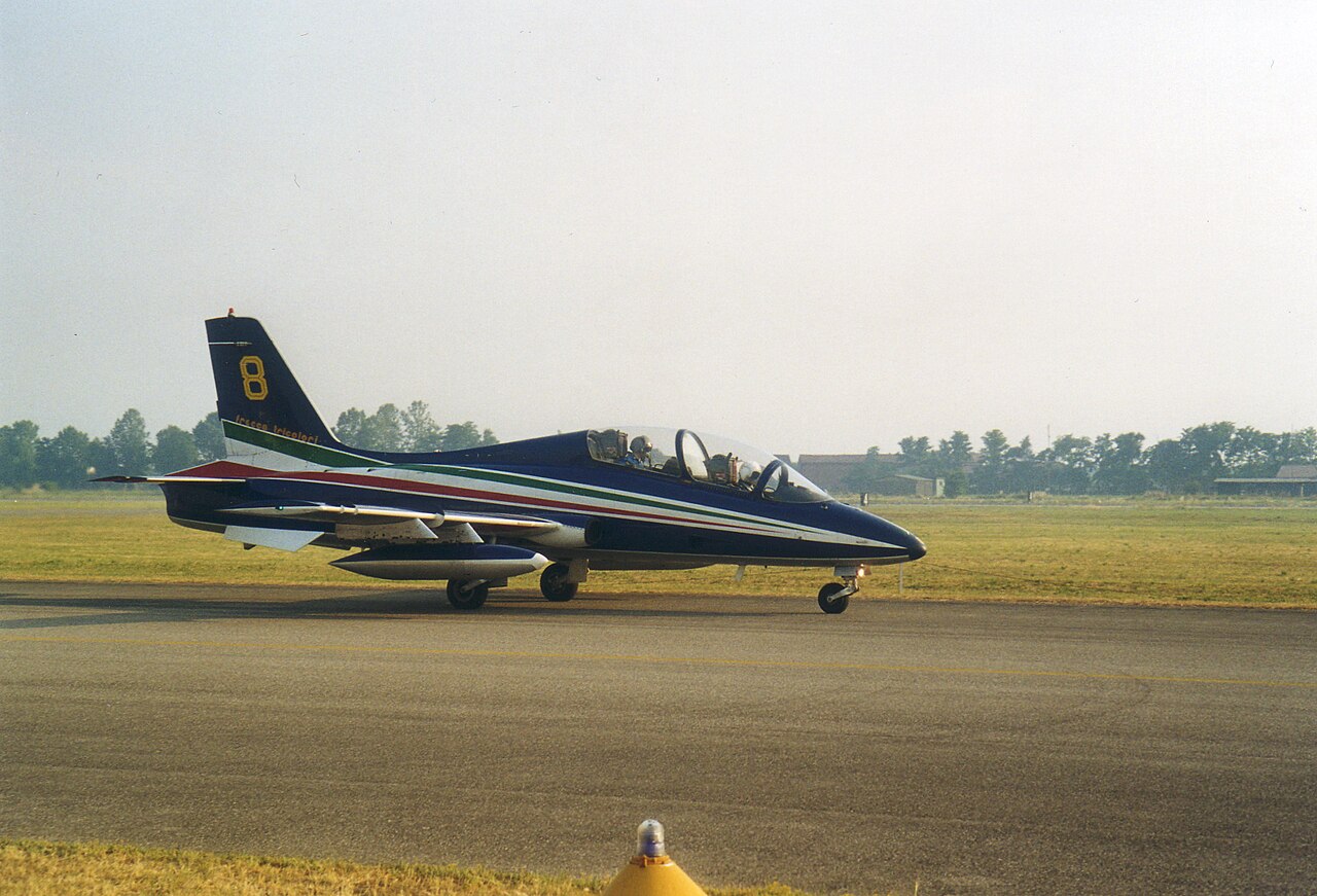 Un Aermacchi MB-339 de la Frecce Tricolori