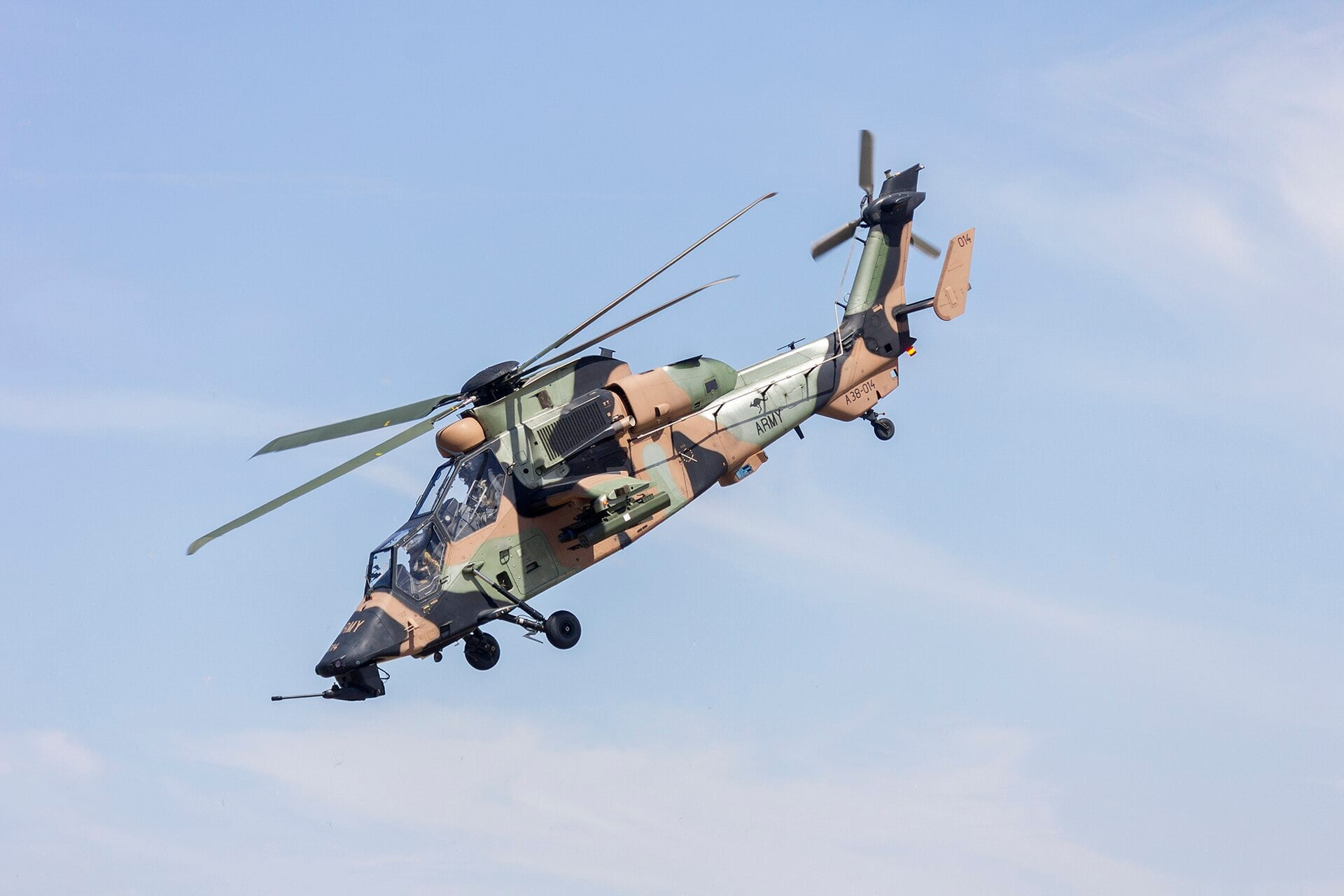 Australian Army Tiger ARH A38-014 departing Wagga Wagga Airport