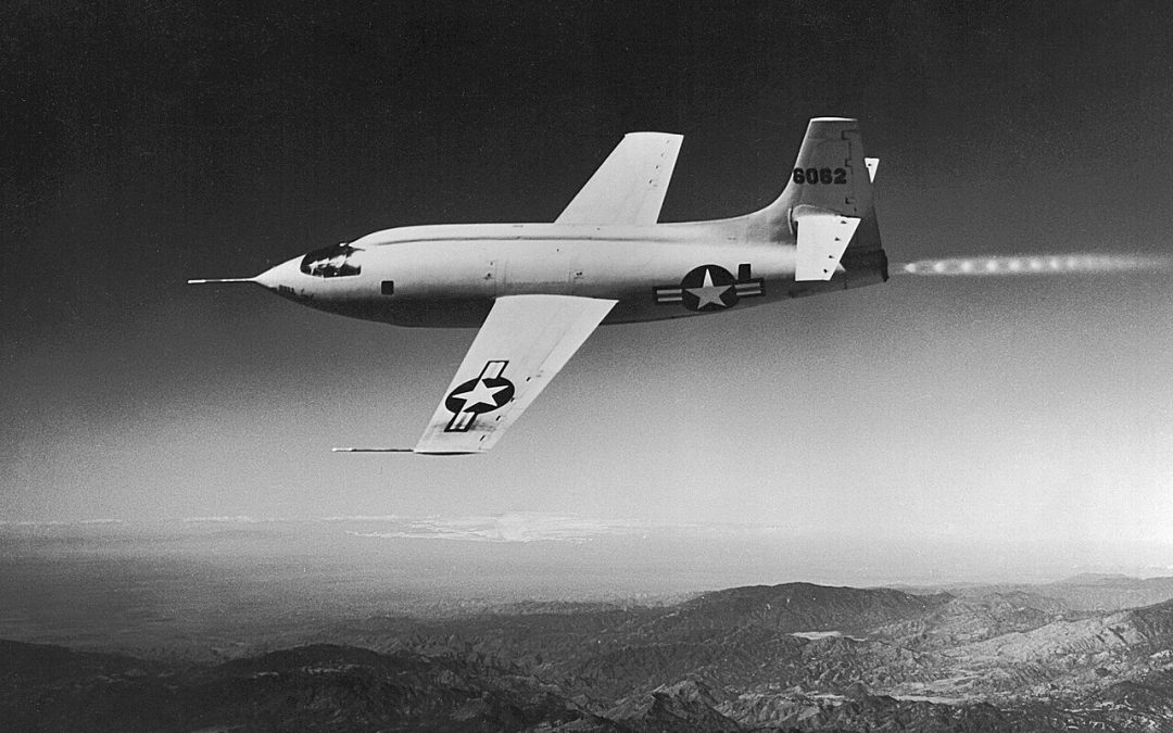 Mach Tuck: The Dive That Nearly Killed the First Jet Pilots