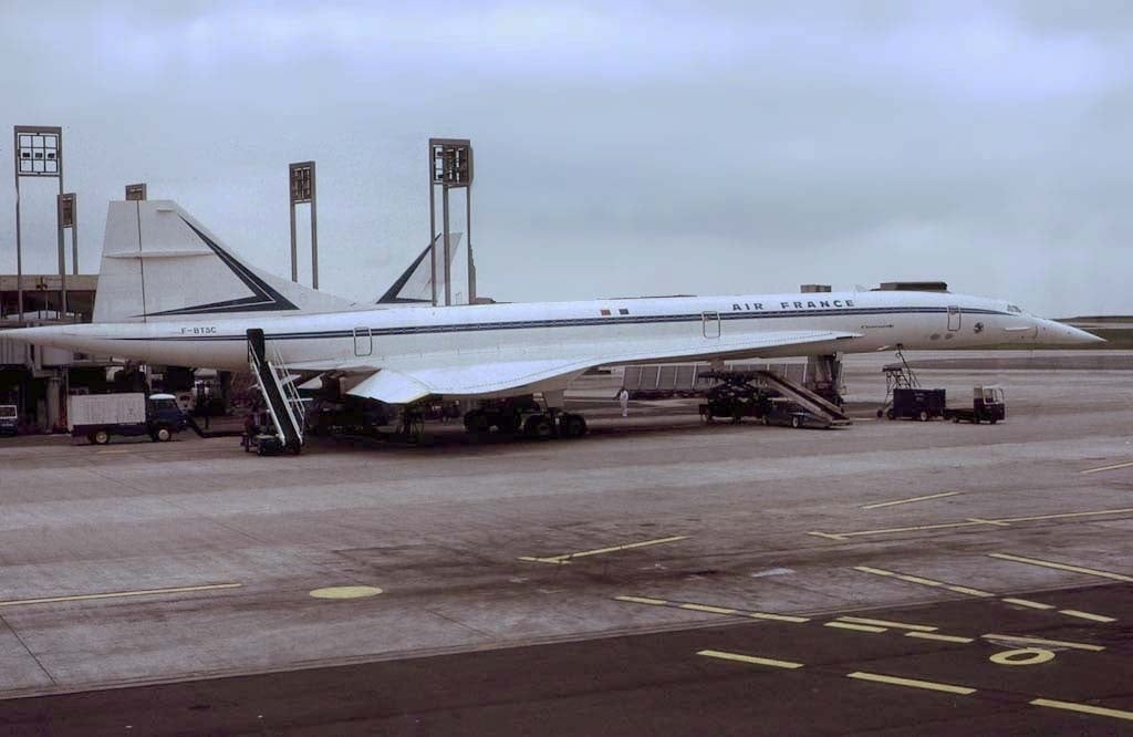 Air France Concorde F-BTSC on the stand at Charles de Gaulle airport in July 1975