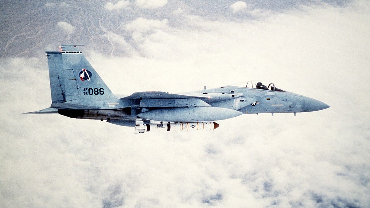 An F-15 Eagle carrying an ASM-135 anti-satellite missile on its centreline station