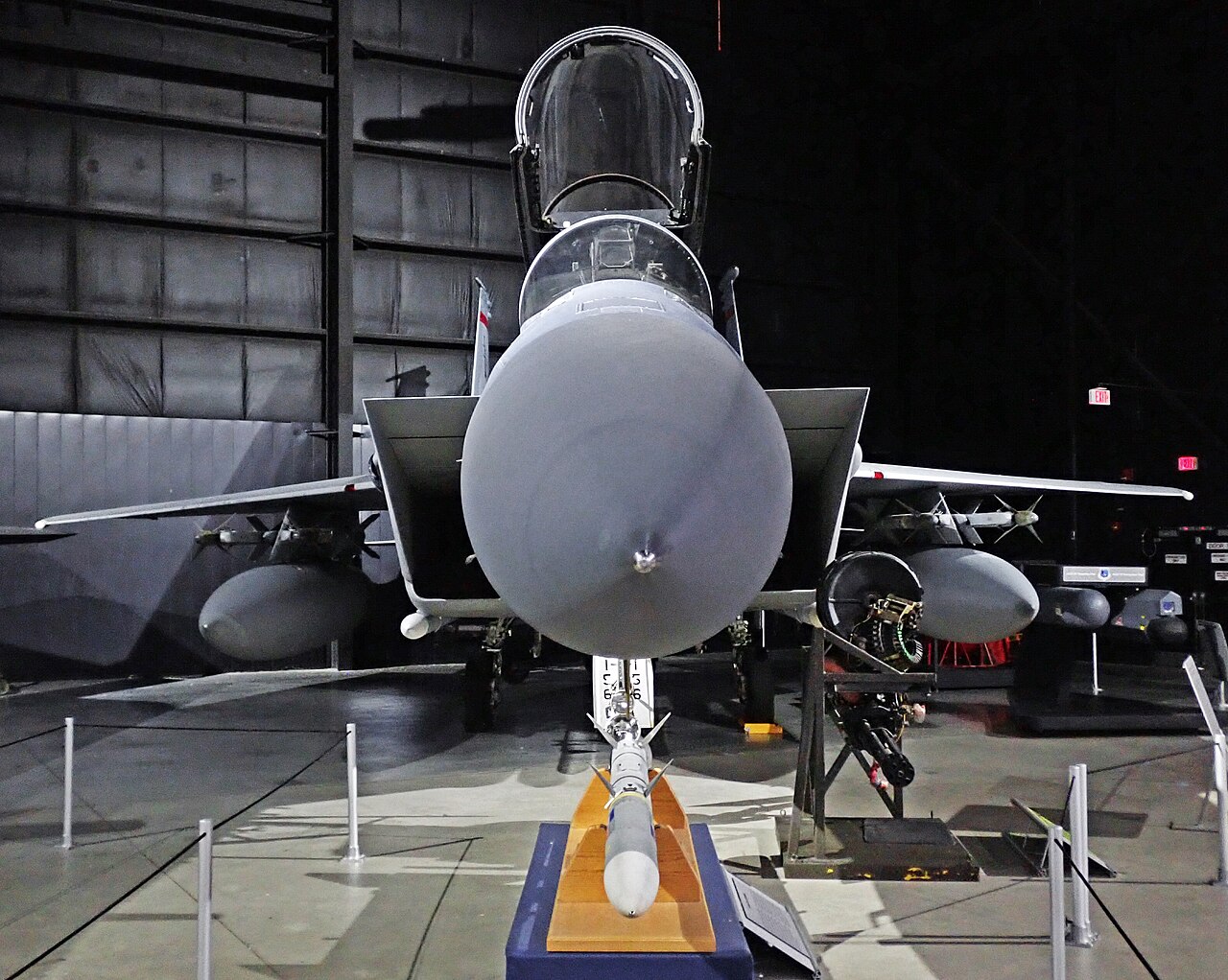 Eine F-15C Eagle in der Kurve