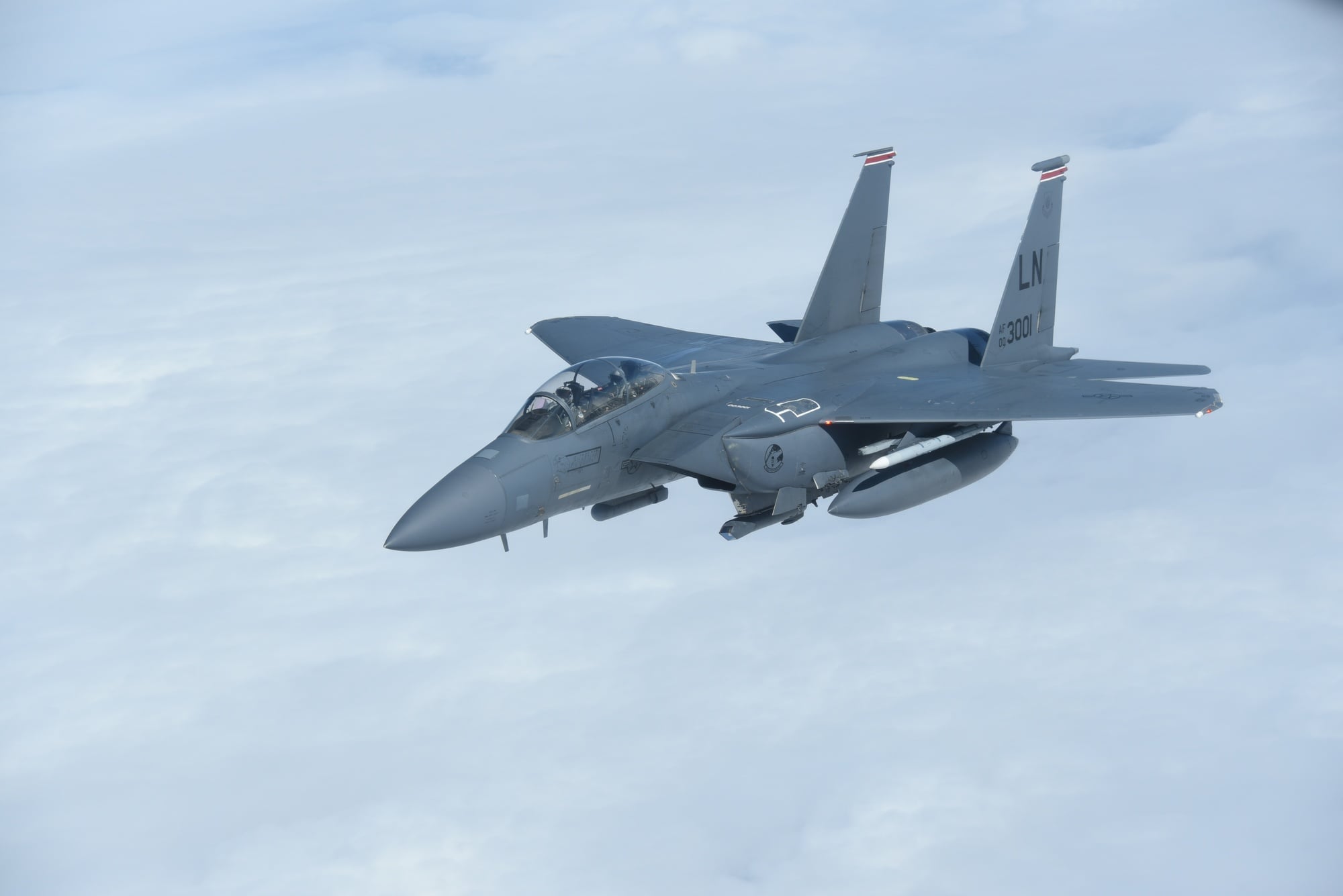 A US Air Force F-15E Strike Eagle of the 48th Fighter Wing flying off the west coast of Scotland