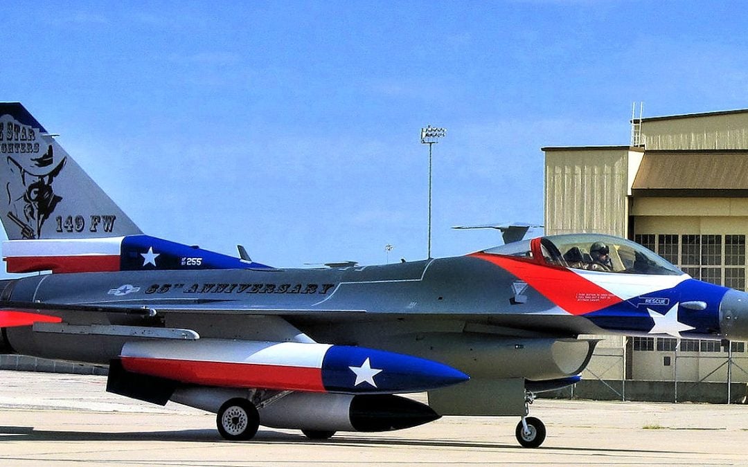 F-16 Crash in Michigan: Texas Guard Pilot Ejects Safely