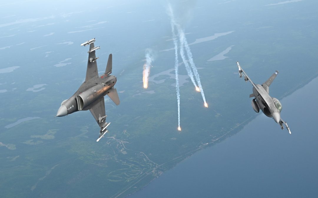 Camp David Intercept: NORAD F-16 Fires Flares at a Light Aircraft