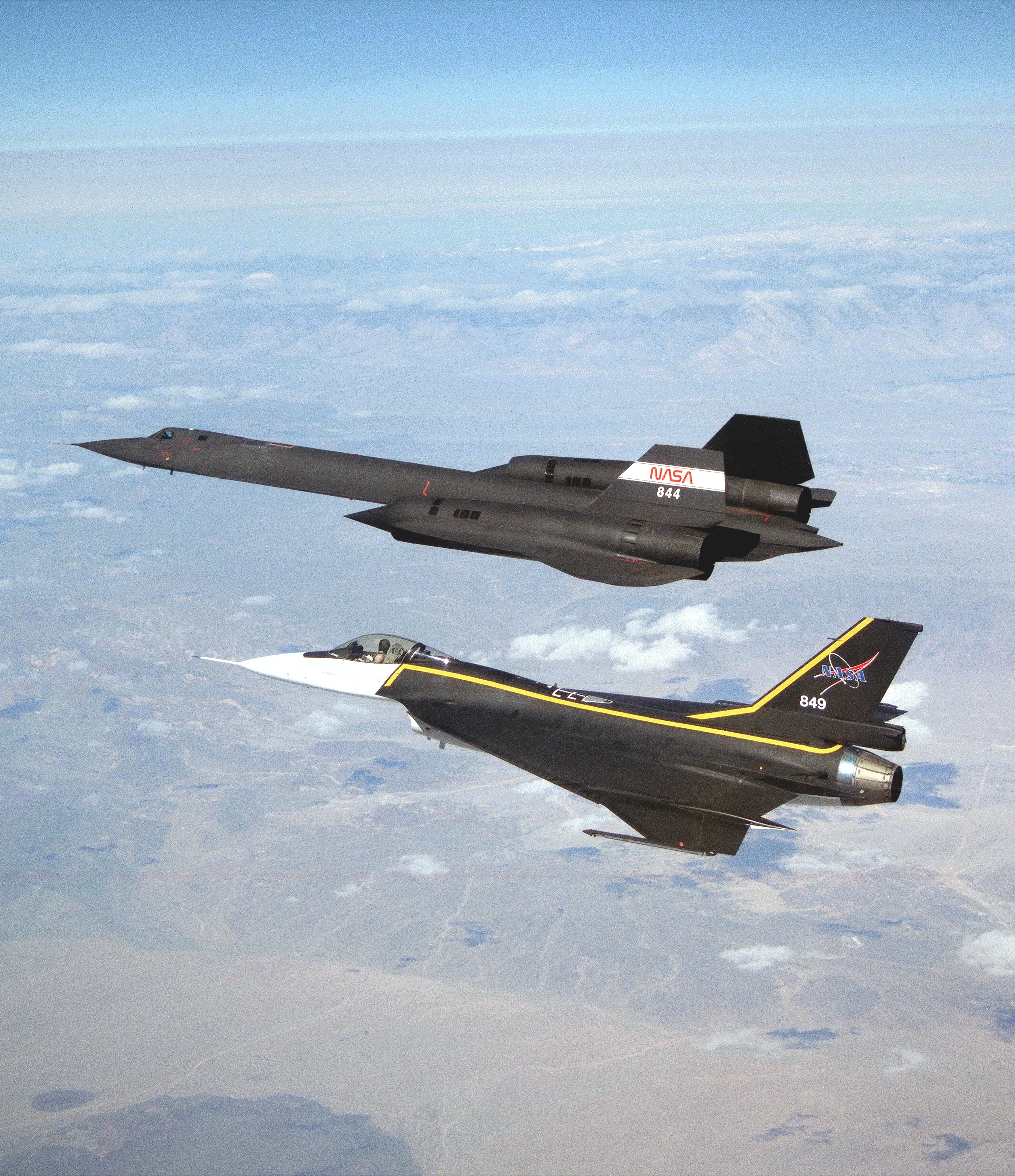 NASA F-16XL and SR-71A