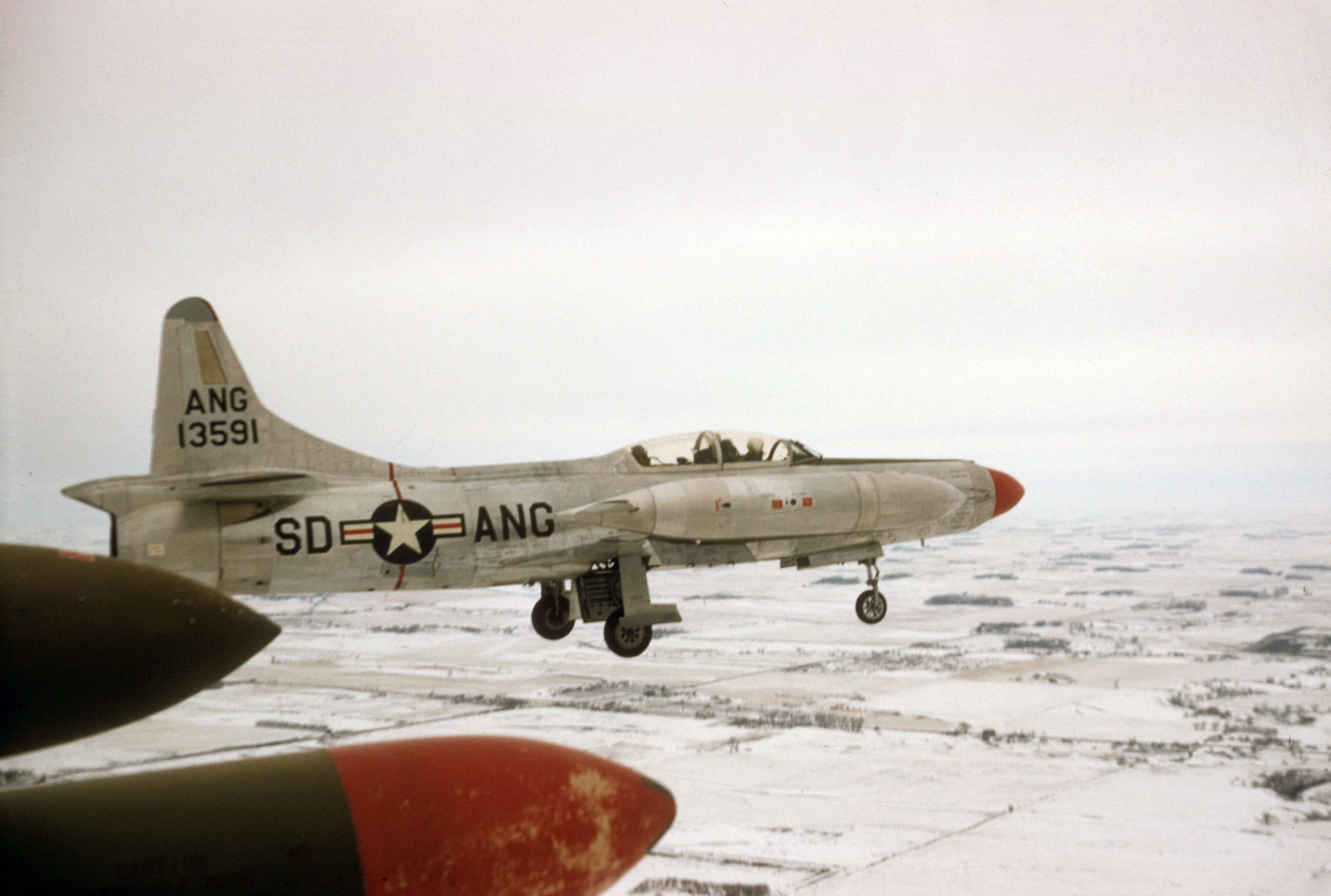 Atterraggio dell'F-94C Starfire