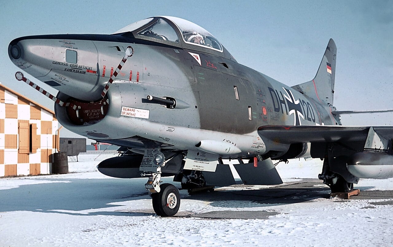 Luftwaffe Fiat G.91 R3 of JaboG 42, 1967 A West German Luftwaffe Fiat G.91 R3 reconnaissance fighter parked in snow in 1967