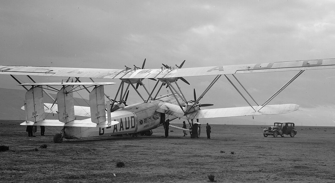 Handley Page H.P.42: The Biplane Airliner That Refused to Hurry