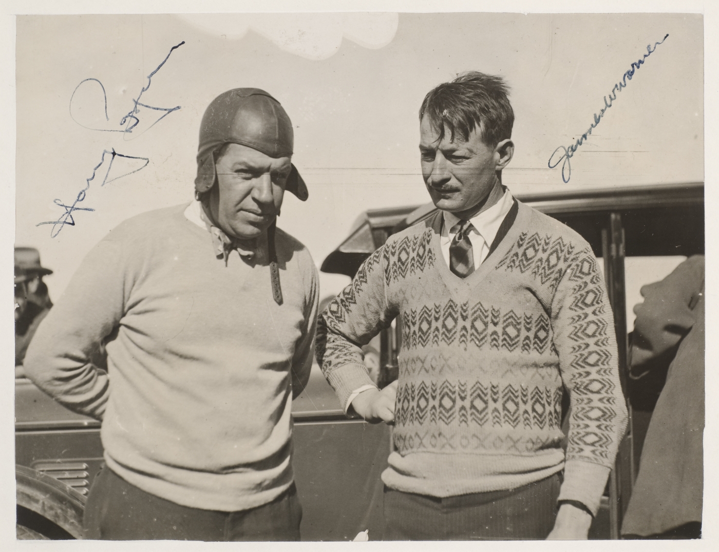 Harry Lyon and James Warner of the Southern Cross crew