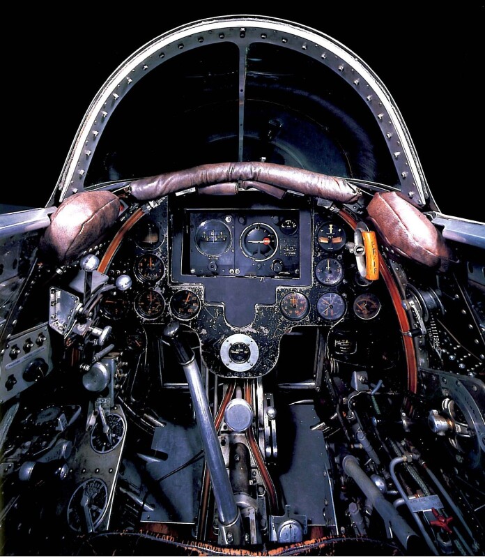 The cockpit of the Hughes H-1 Racer