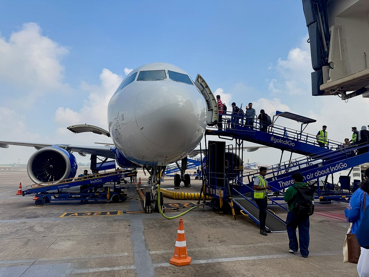 IndiGo Airbus A321neo boarding via airstairs