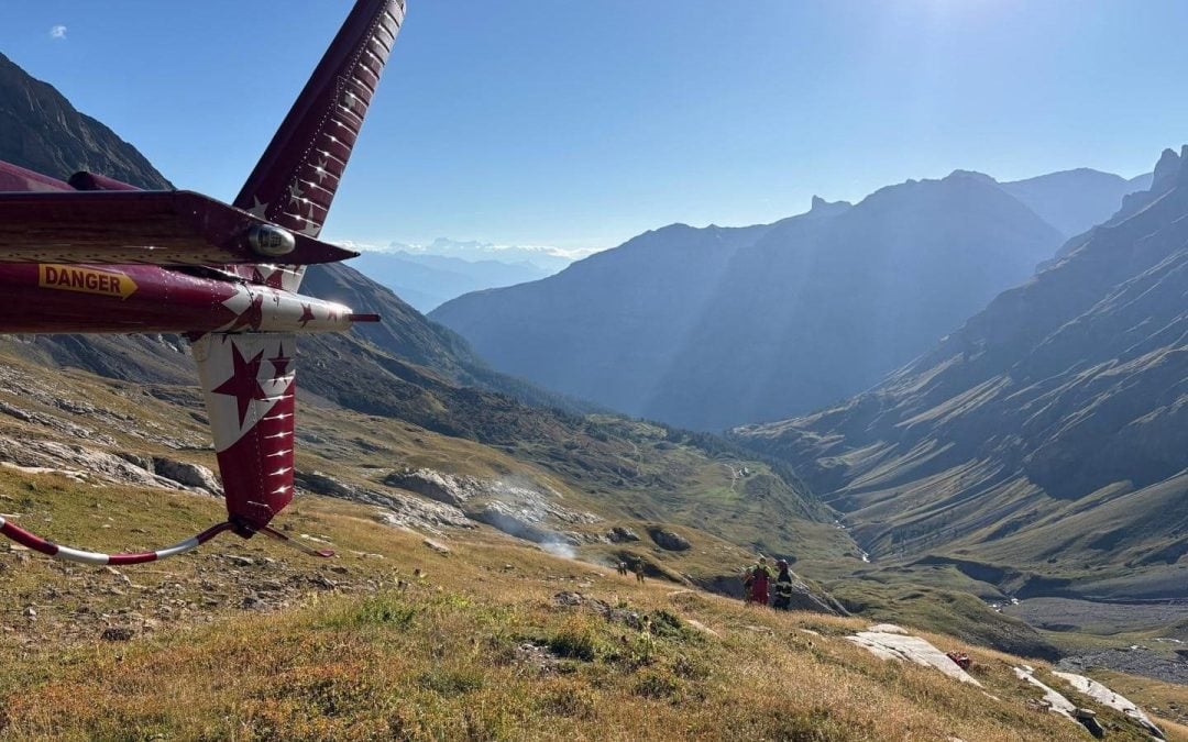 Three Killed as a Cirrus SR22T Hits a Slope Above Leukerbad