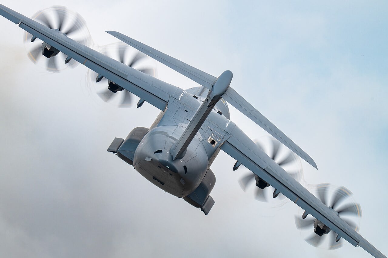 A German Air Force Airbus A400M Atlas turning in flight