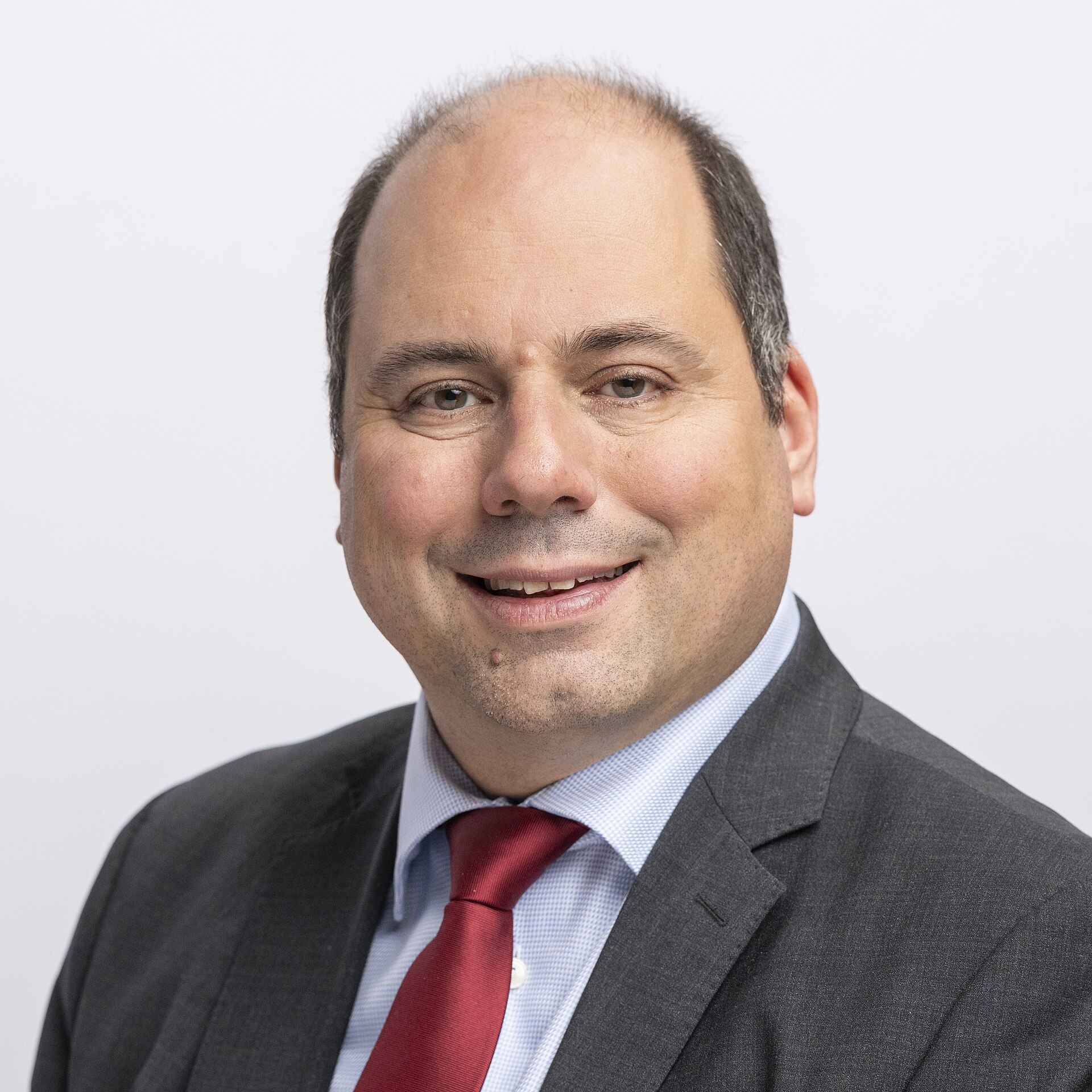 Mauro Tuena