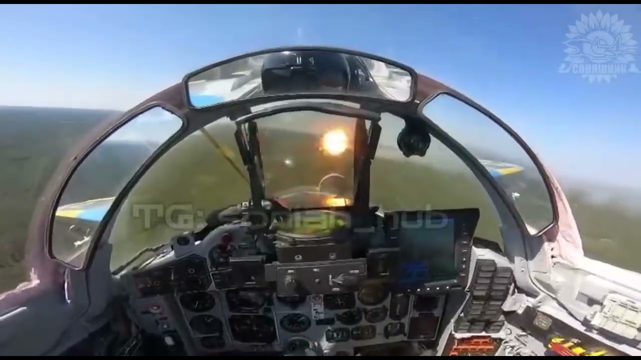 Ukrainian MiG-29MU1 launches an R-60 at a Banderol cruise missile Cockpit view from a Ukrainian MiG-29MU1 at low altitude as an R-60 missile fires during the Banderol interception