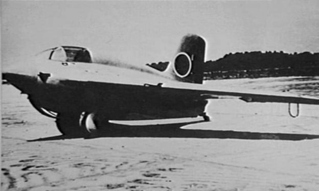 Mitsubishi J8M Shusui prototype on the ground in 1945