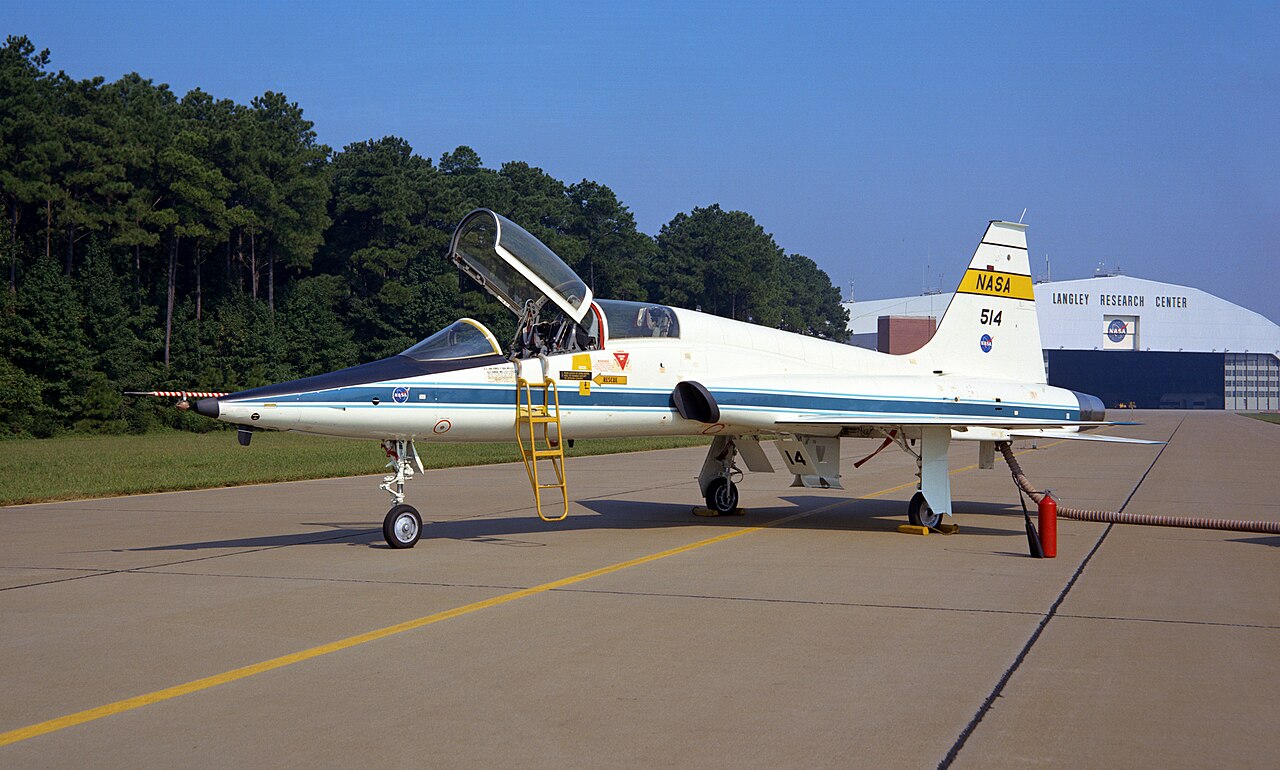 Un avión Northrop T-38A Talon de la NASA Un avión Northrop T-38A Talon de la NASA