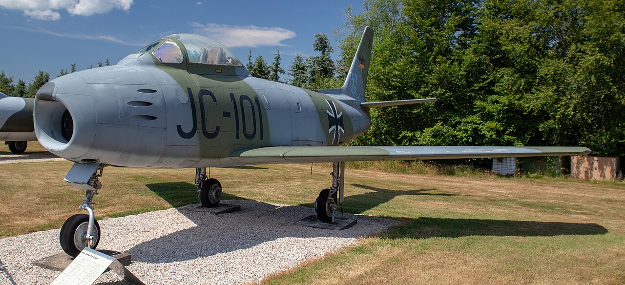 North American F-86E Sabre