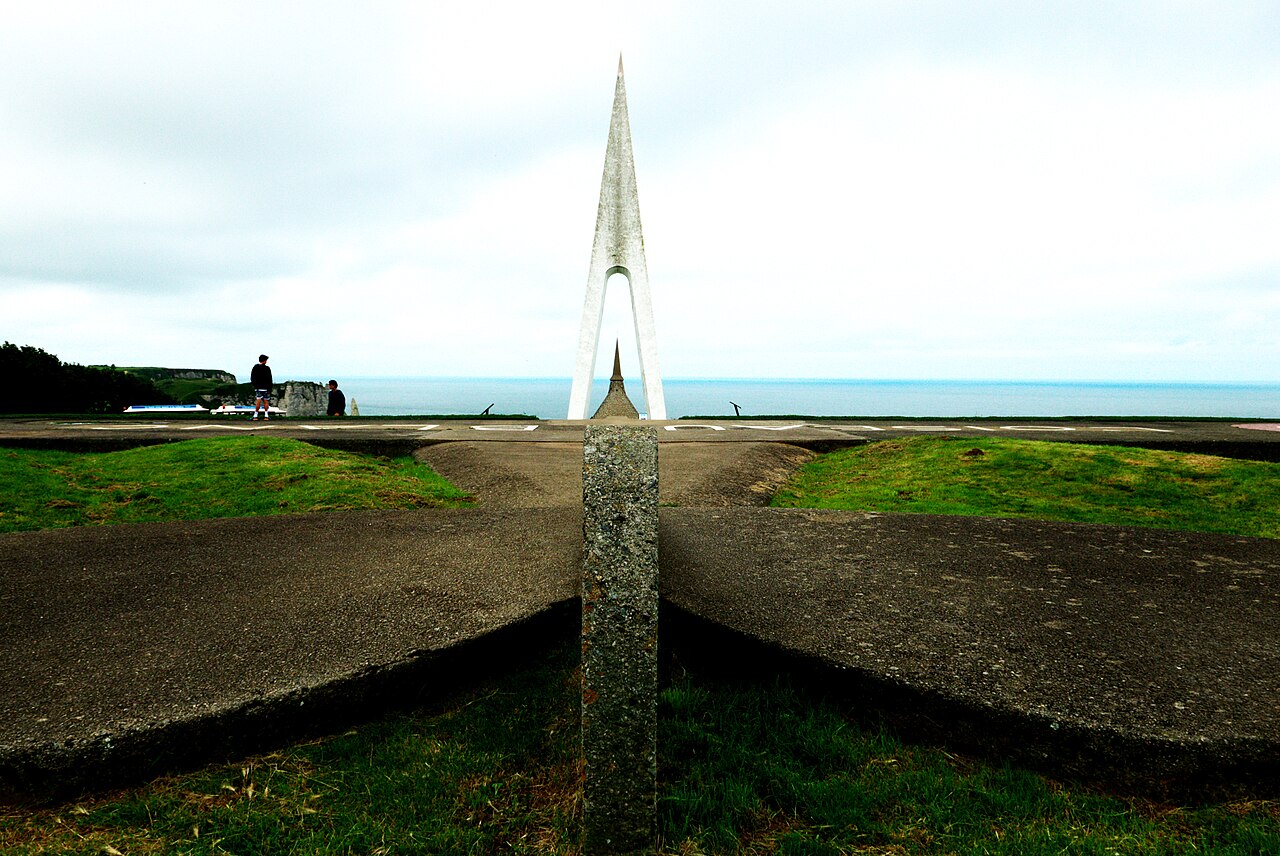 Monument to Nungesser and Coli on the cliffs at Étretat