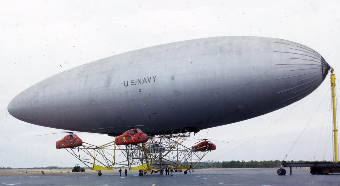 The PA-97 Helistat, four H-34 helicopters attached to a blimp envelope