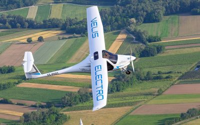 eFlyer 2 Flies at Centennial: Bye Aerospace Starts Flight Tests