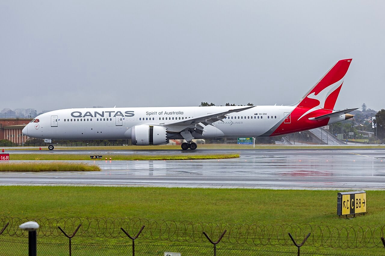 A Qantas Boeing 787-9 Dreamliner at Sydney Airport