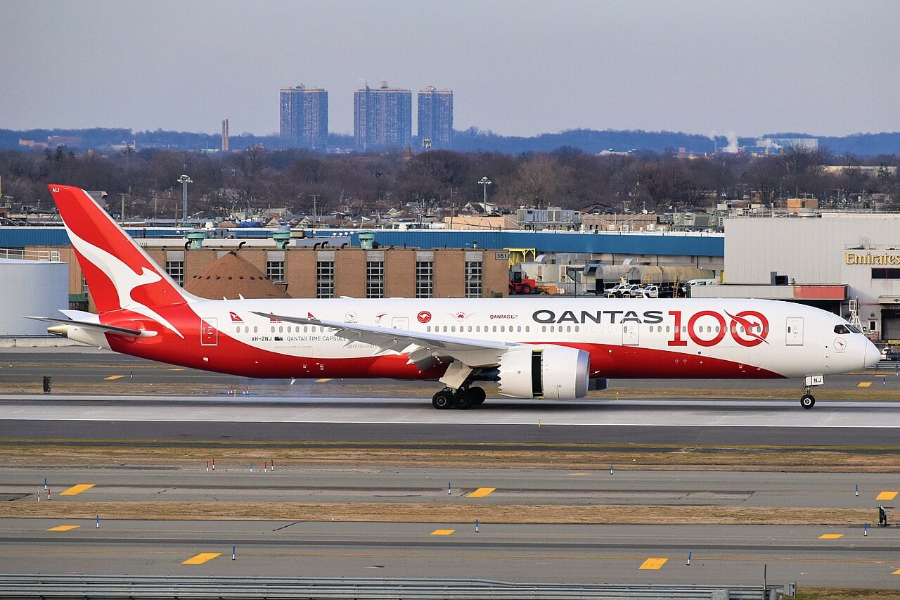A Qantas Boeing 787-9 Dreamliner in centenary livery at New York JFK