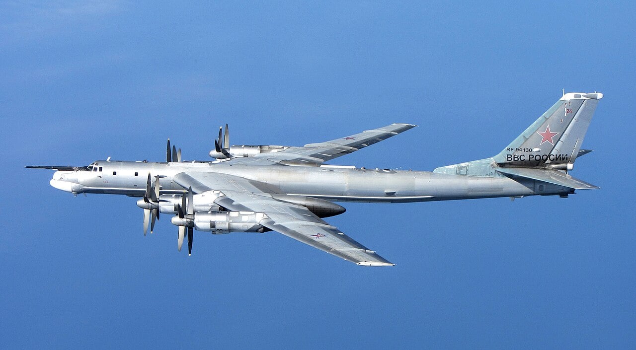 russian-tu-95-bear-h-seen-from-raf-typhoon-qra-intercept