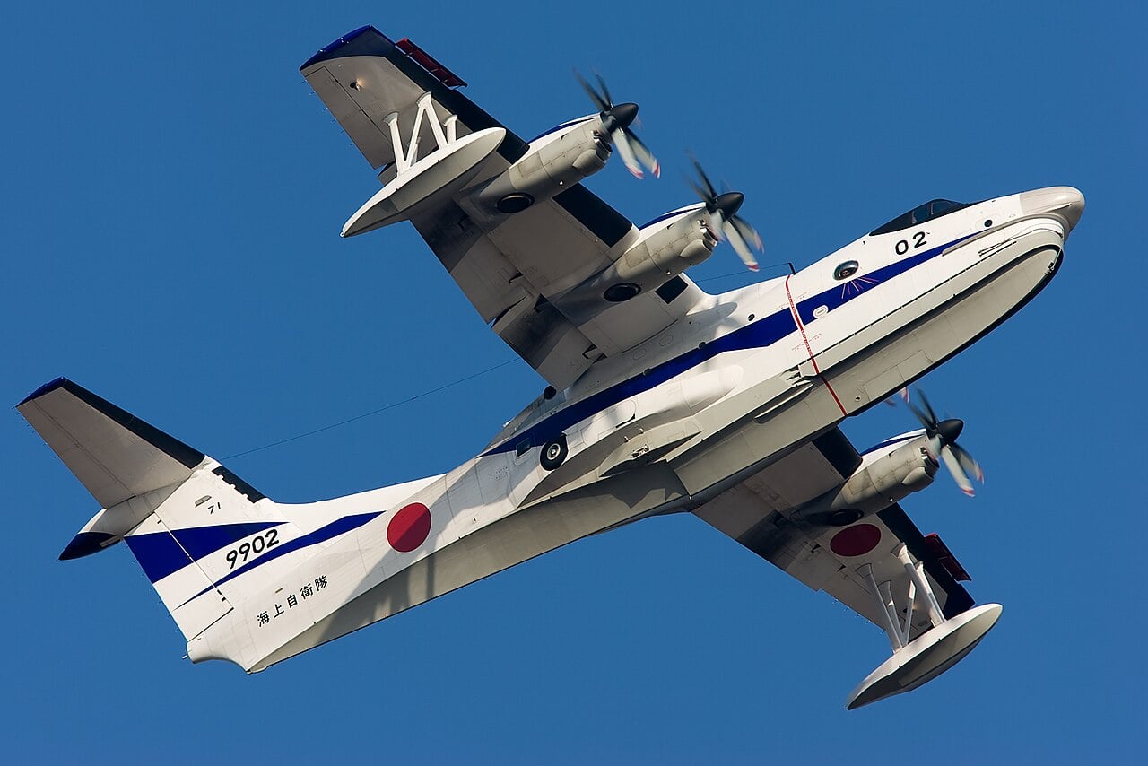 ShinMaywa US-2 during its take-off run at Atsugi