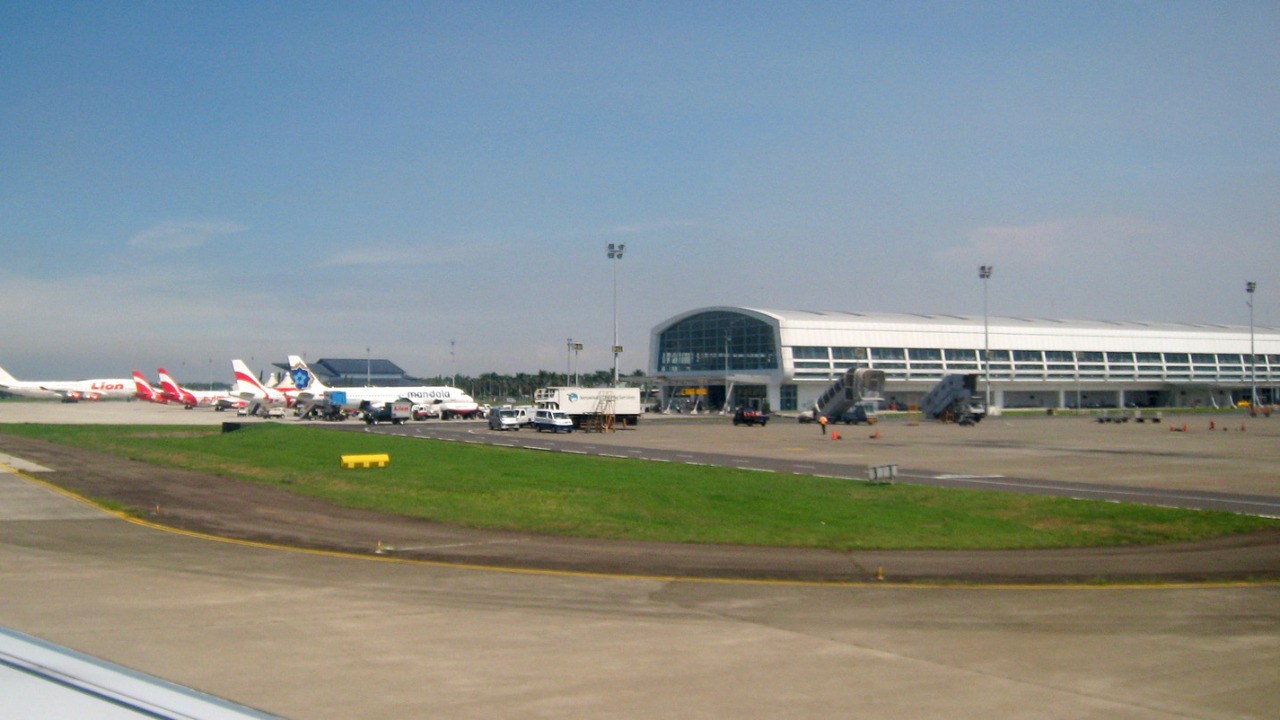 Terminal 3 at Soekarno-Hatta International Airport seen from the taxiway