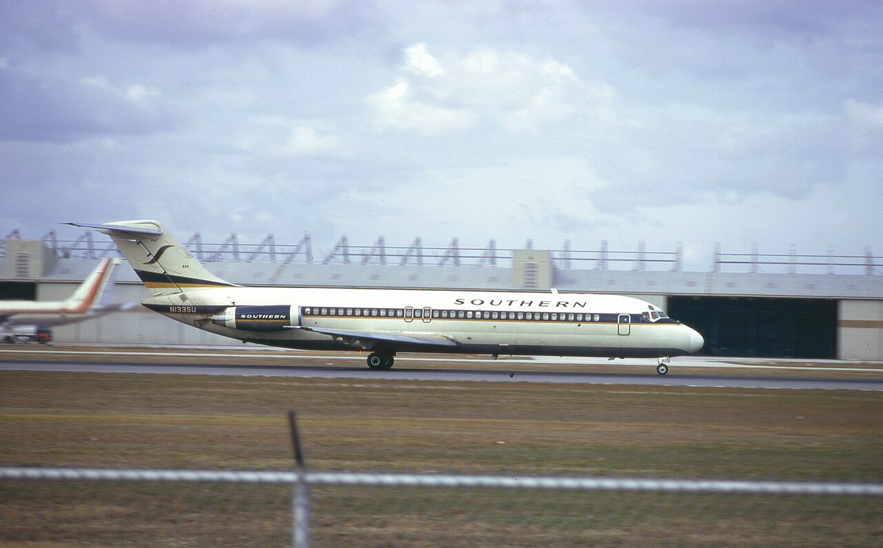 A Southern Airways DC-9 in 1970s colours