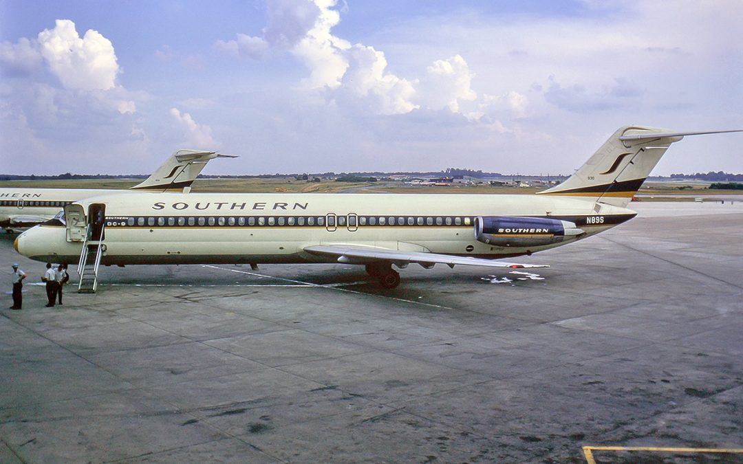 Southern Airways 242: Die DC-9, die auf einer Autobahn landete