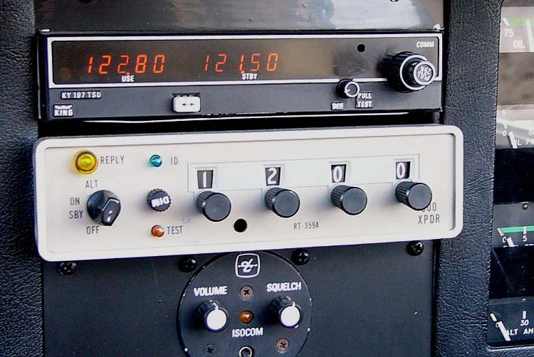 A Cessna ARC RT-359A transponder and Bendix/King communications radio in a light aircraft instrument panel
