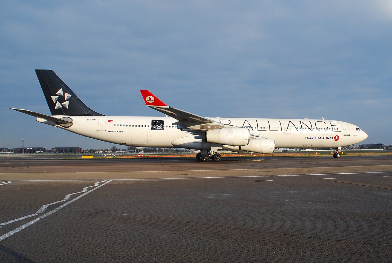 Turkish Airlines Airbus A340-311 TC-JDL at London Heathrow