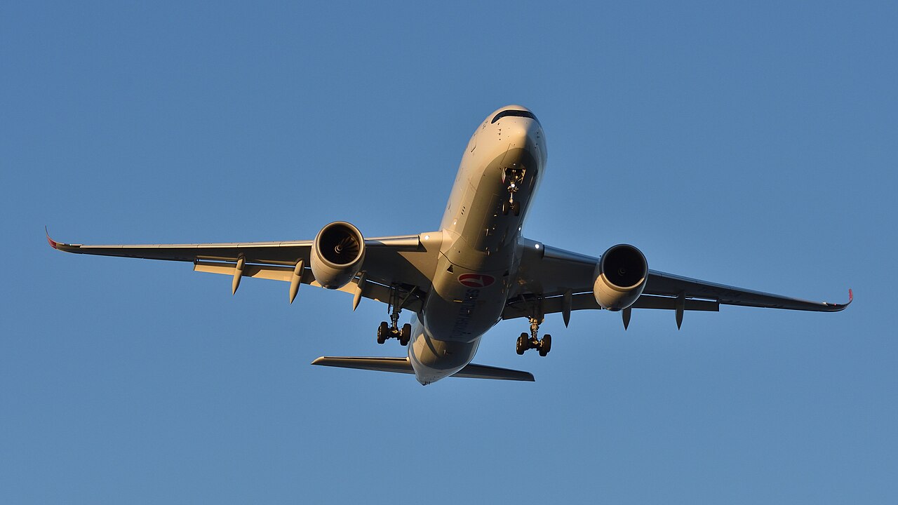 Turkish Airlines Airbus A350-900 A Turkish Airlines Airbus A350-900 on final approach