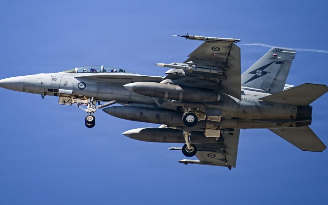 AIM-260 Super Hornet Photo: RAAF Jet Carries Inert JATM at Gray Flag